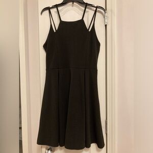 Francesca’s Miami Black Crepe Double Strap Mini Dress, size Large